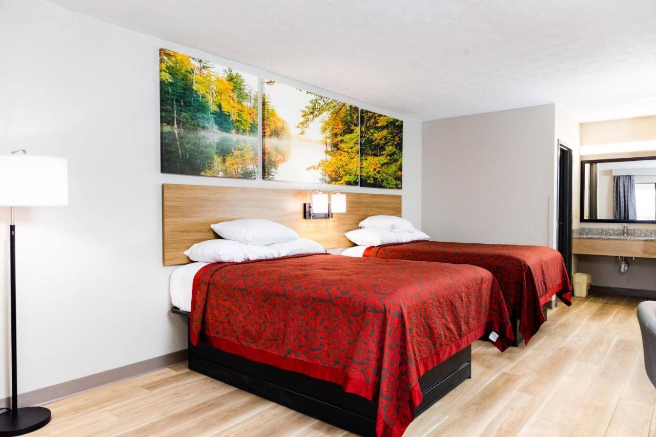 Days Inn By Wyndham Cincinnati East Cherry Grove Exteriör bild